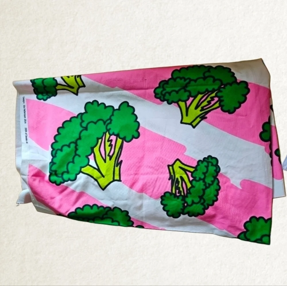NWOT/ IKEA TEXTILE PATTERN